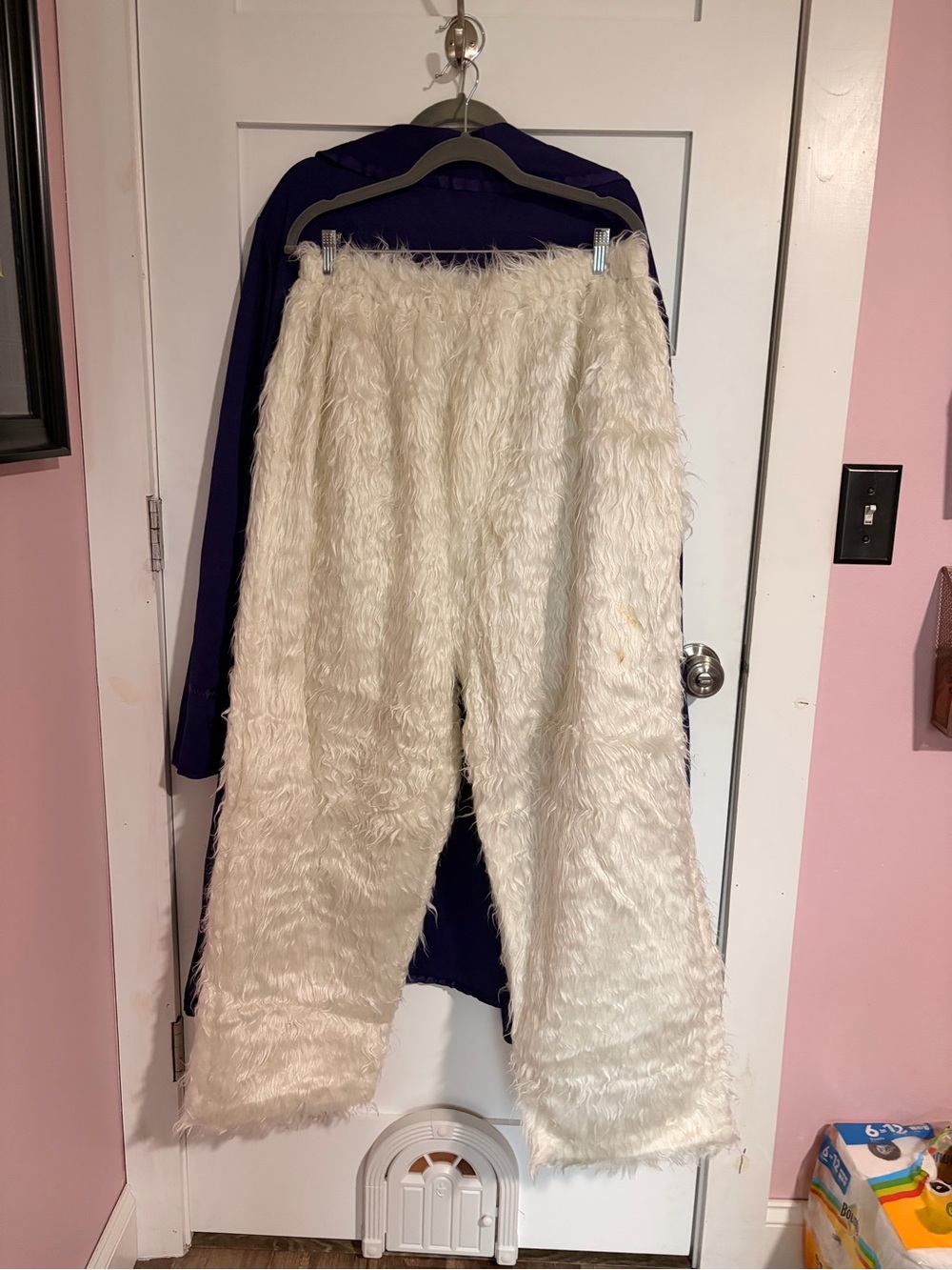 Deluxe White Rabbit Costume - Picture 8 of 14